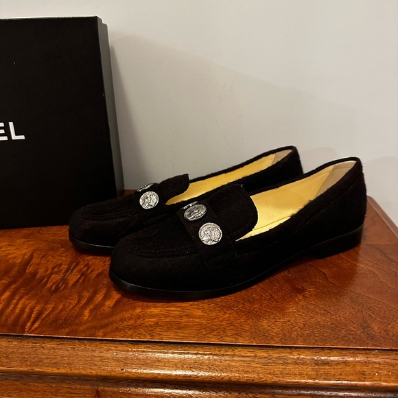 NWT Chanel Tweed Loafers - Picture 3 of 6